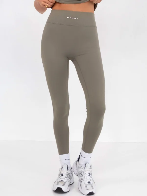 Ultimate Soft Leggings - Safari Green Fashionable Leather-Look Leggings