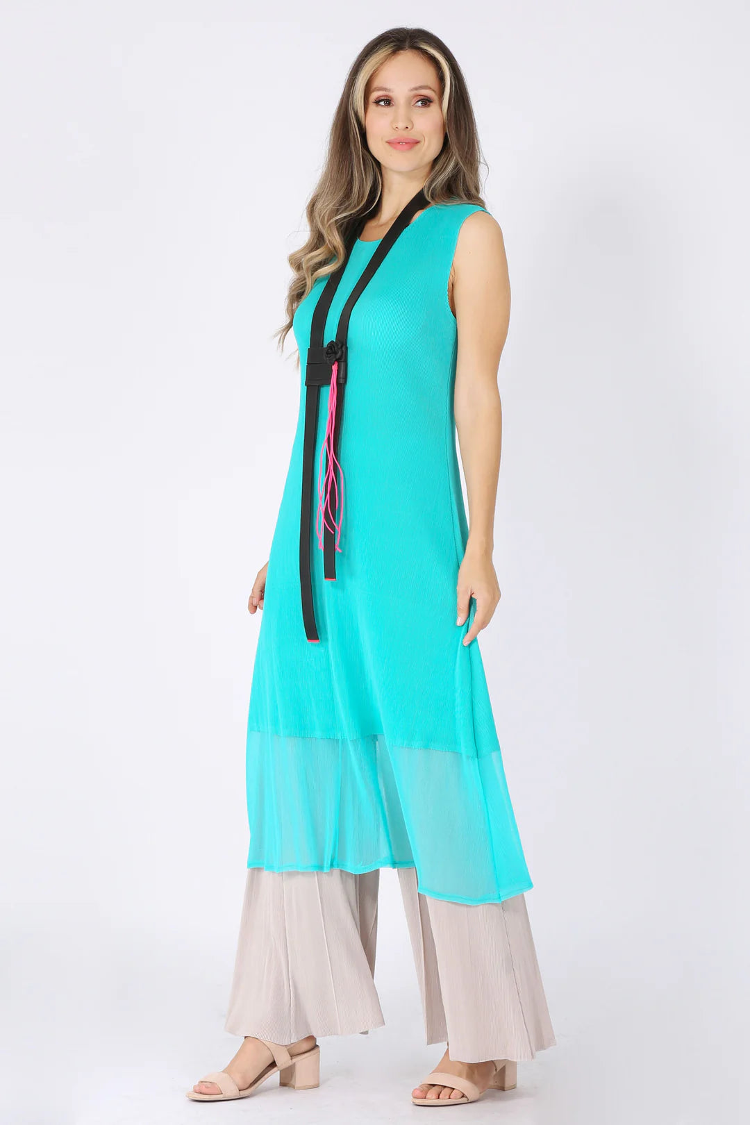 Sleeveless Accordion Dress Tunics Chic fashionable