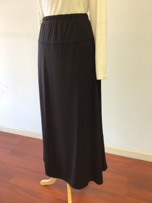 Long black skirt 514-40 linen skirt light