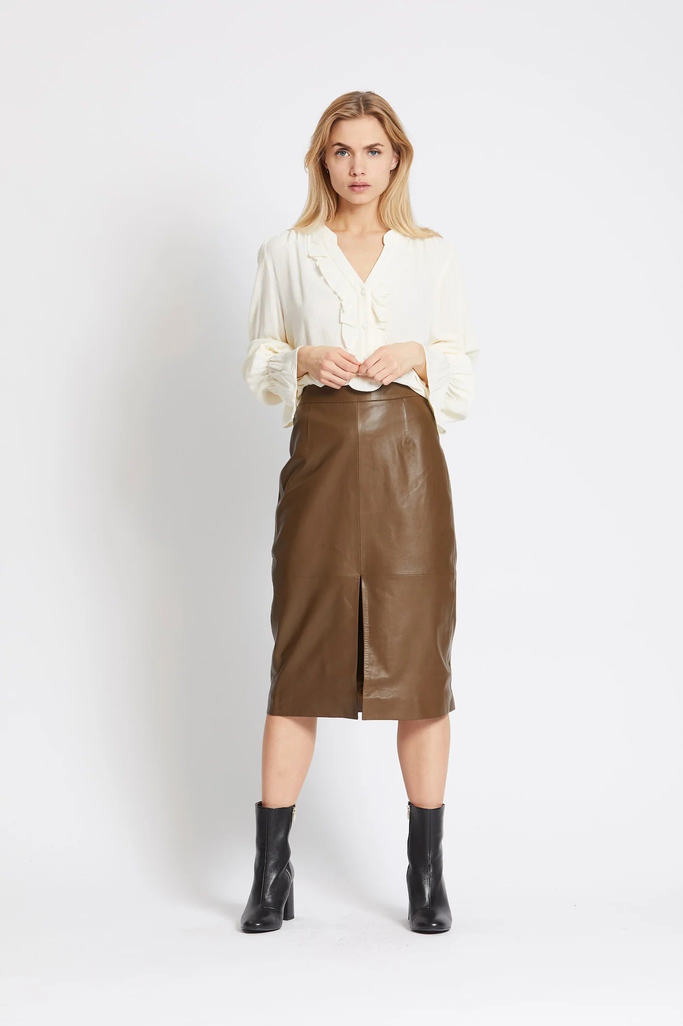 RUE DE FEMME Nuva Leather Skirt | Teak floral skirt print