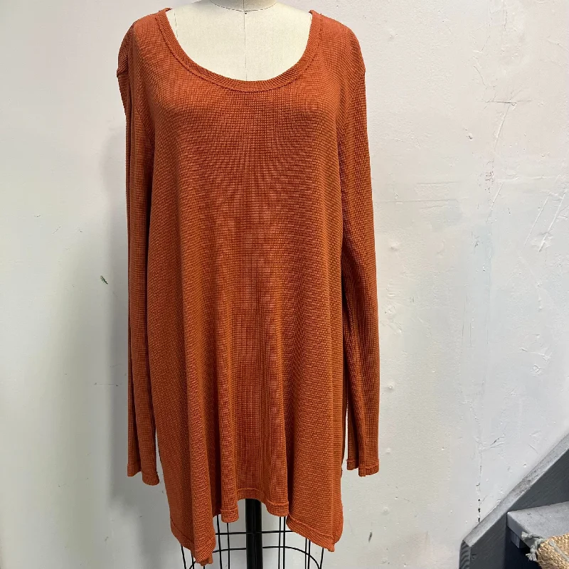 CC - Waffle Sweatshirt Hoodie with Slit Hem Functional Movement