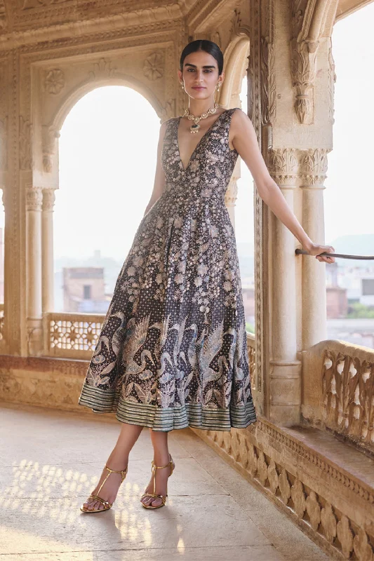 Izar Printed Sequin Dress - Black Tunics Sophisticated sleek