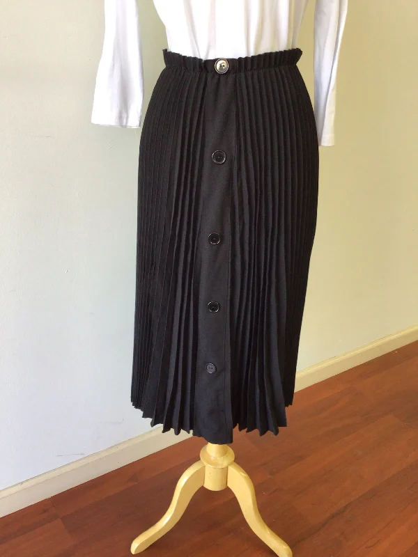 Accordion Pleated Button Skirt 871 lace skirt intricate