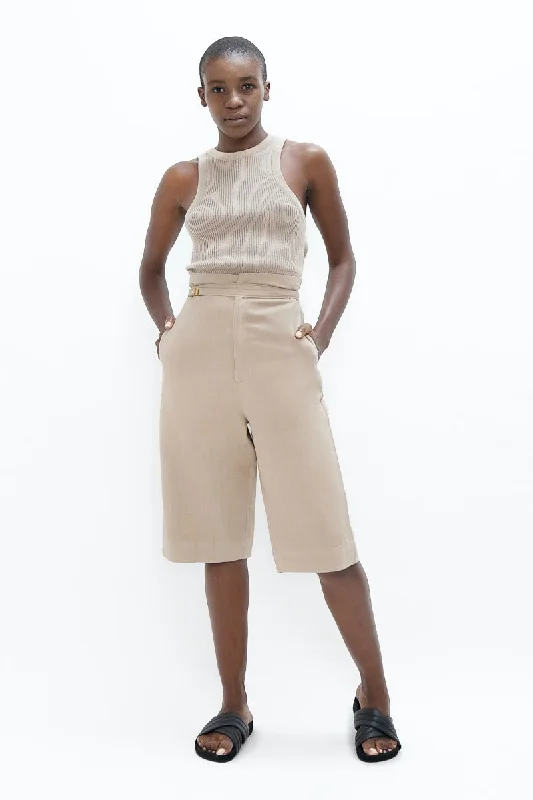Florence - Knee Pants - Sand Classic Stretch Pants