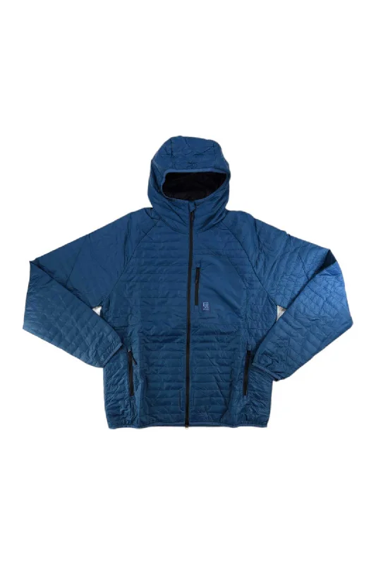 pond blue:#39596c