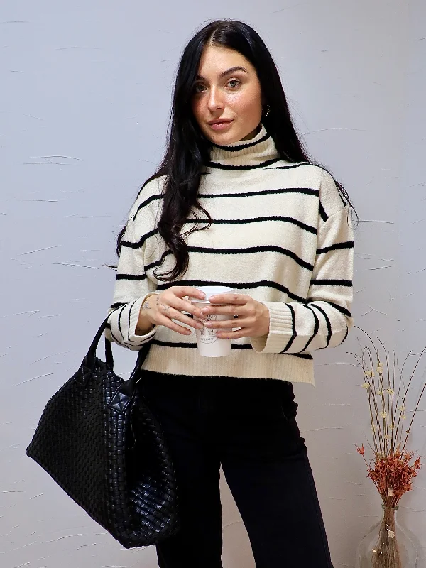Never Enough Knit Sweater Elasticated Padded Insulated