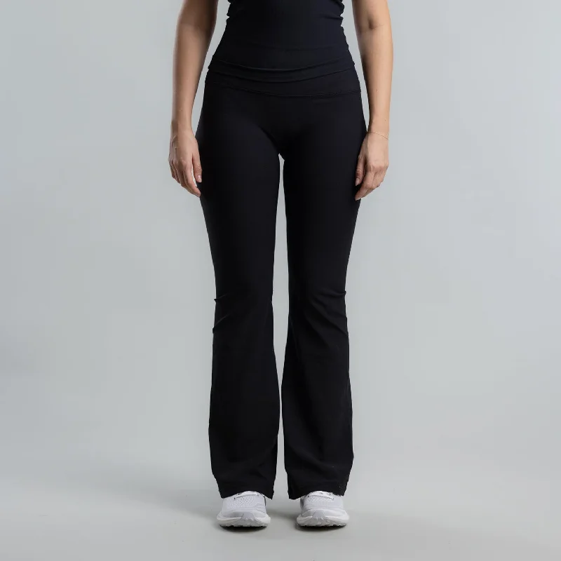 Agile Flared Legging Women's