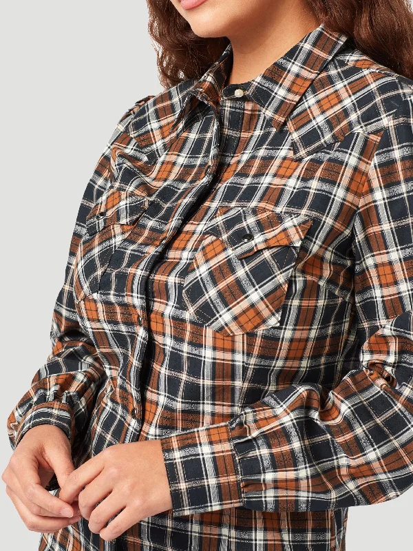 Women's Wrangler Snap Front Shirt #112321366