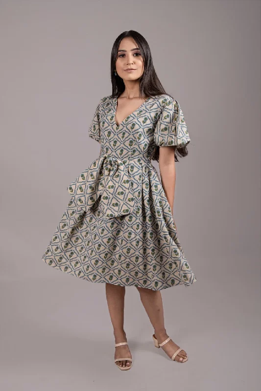 Adaara  Knee Length Dress With Elbow Balloon Sleeves