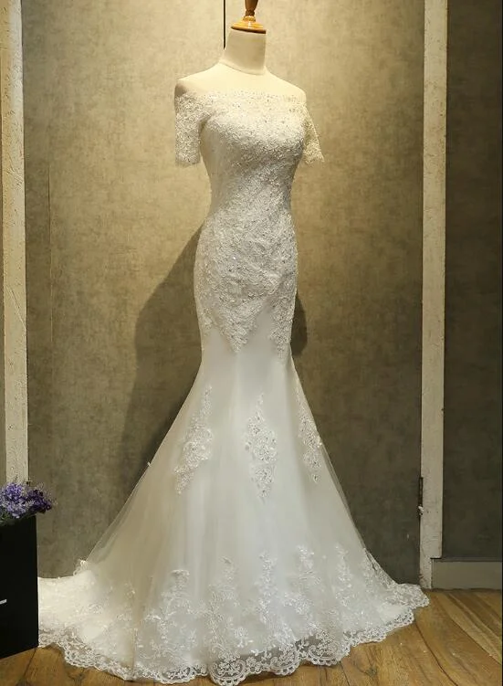 Beautiful Lace Mermaid Wedding Gowns, Wedding Party Dress, Bridal Gowns Tunics Top Casual Beautiful Lace Mermaid Wedding Gowns, Wedding Party Dress, Bridal Gowns Tunics Top Casual